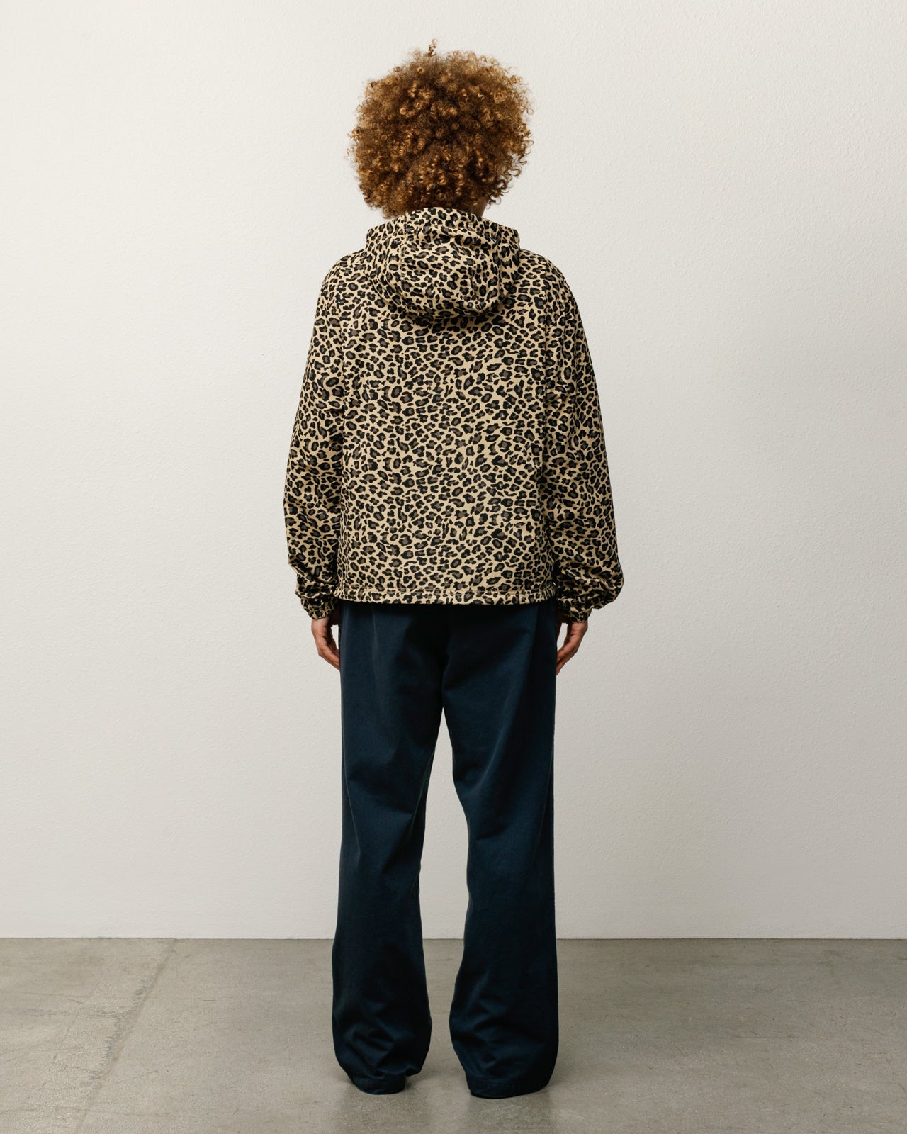 LIGHTWEIGHT HOODED JACKET