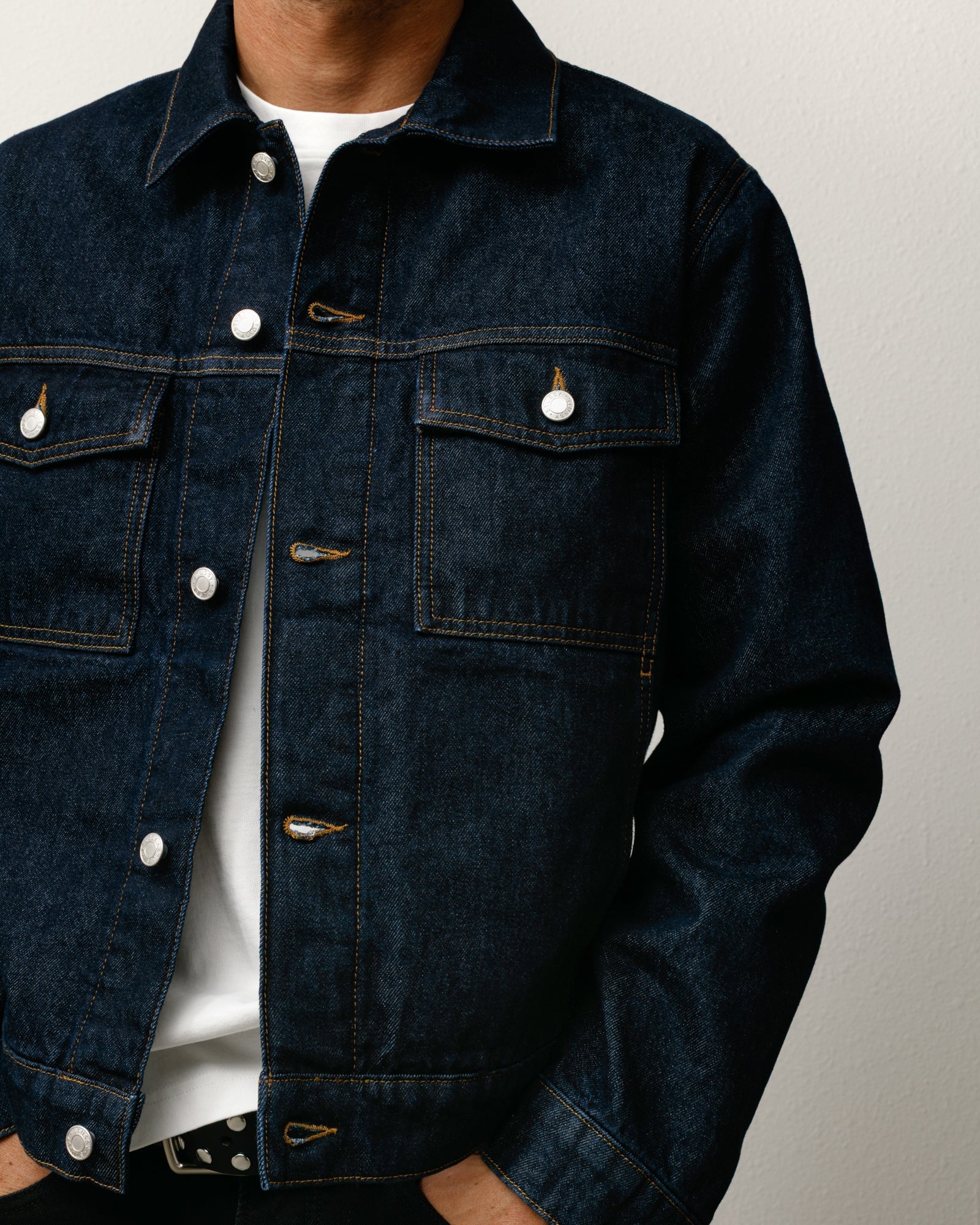 LINED DENIM TRUCKER JACKET